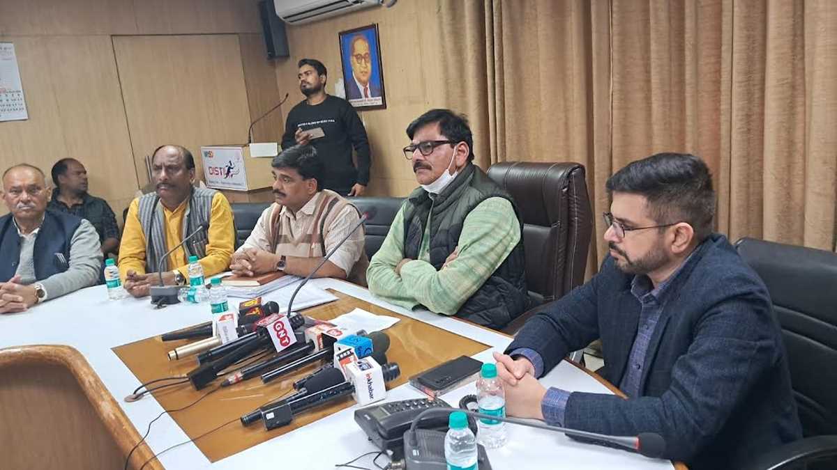 जेवर एयरपोर्ट के द्वितीय चरण से प्रभावित किसान अपनी पसंद स्थान पर बना सकेंगे घर